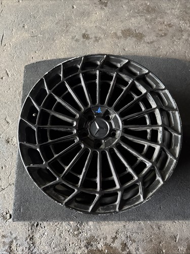 Mercedes class amg 8j - 19",