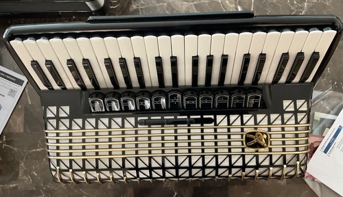 Hohner atlantic deluxe - iv, n