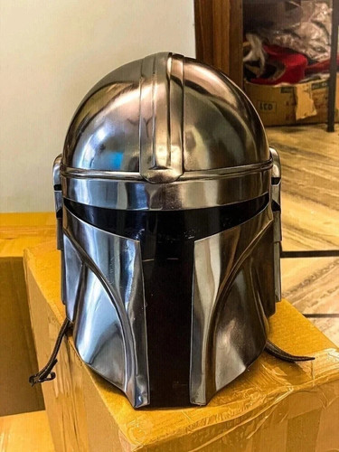 Helmet mandalorian - helmet,