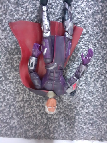 Marvel legends magneto - magneto, action
