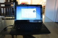 Laptop Advent Quantum Q200 
