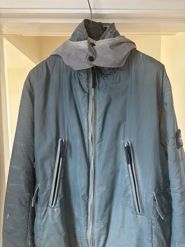 Stone island liquid - liquid, reflective