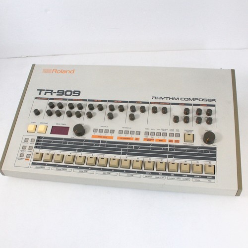 Roland 909 - tr-909, (late