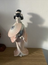 Vintage St Michael's Geisha