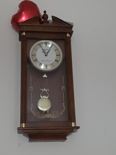 Wooden Quartz Wall Clock with