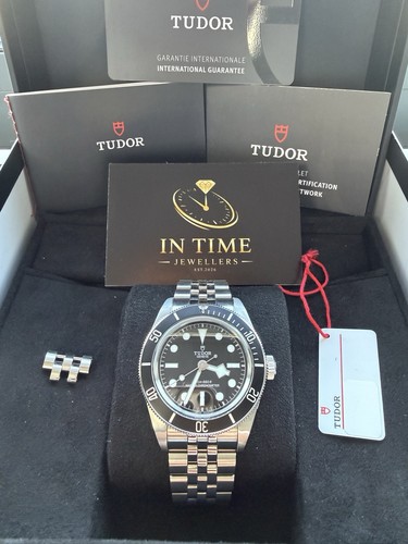 Tudor black bay - tudor,