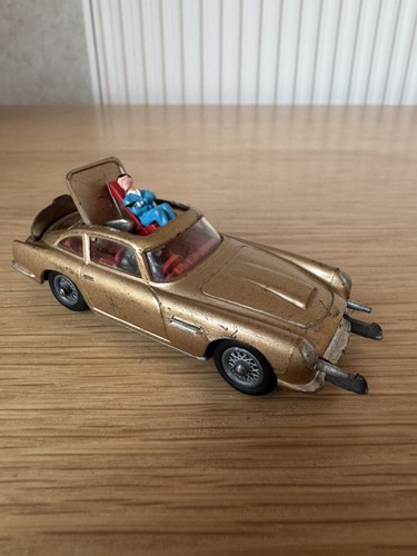 Corgi toys 261 007 james - toys, no.261