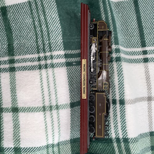 Collectable model locomotive - collectable,