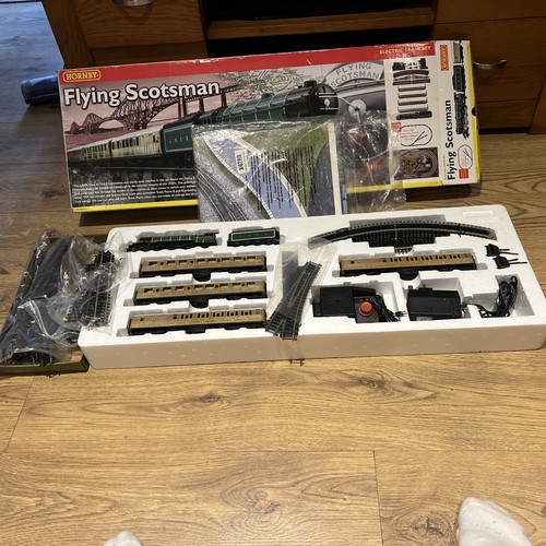 Hornby gauge flying - hornby,