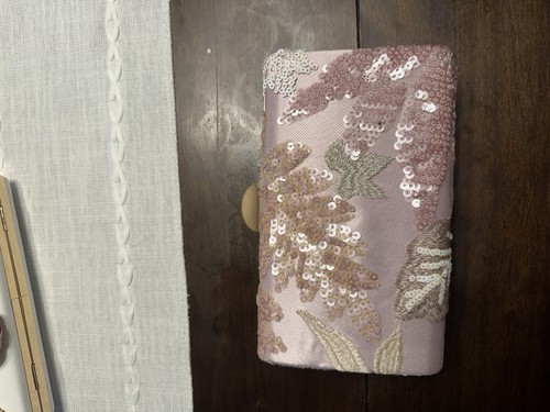 Pink floral sequin clutch bag - pink,