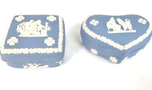 Blue wedgwood heart shaped - blue,