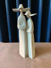 Lladro # 4611 Pair Of Nuns