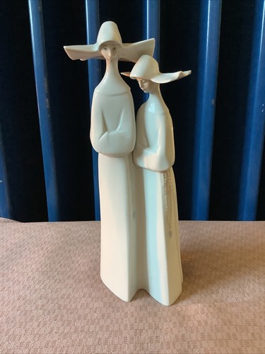 Lladro 4611 pair of nuns - lladro,