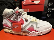 NIKE AIR TECH CHALLENGE II QS