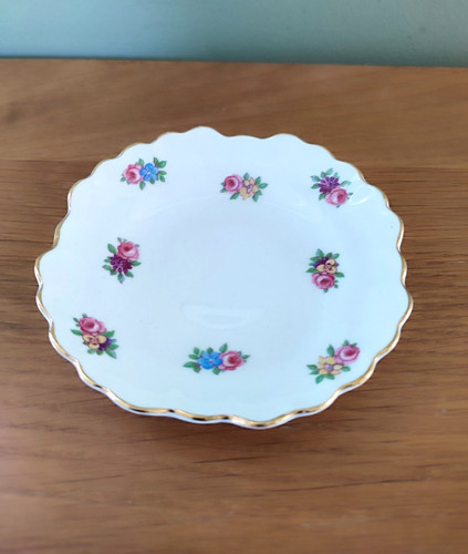 Vintage royal adderley bone - royal,