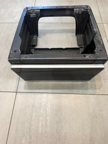Passenger seat base - passenger, t5