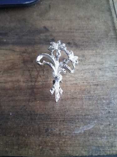Vintage marcasite leaf brooch - vintage,