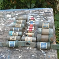 Vintage and other old fuses. 