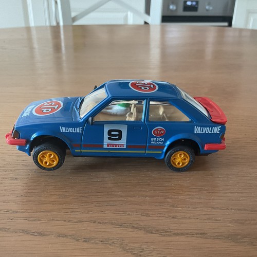 Scalextric c460 ford escort - scalextric,