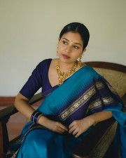 Women's Banarasi Pure Soft