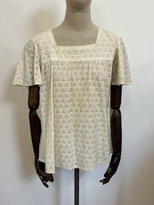 Vintage 70s Cream Pretty