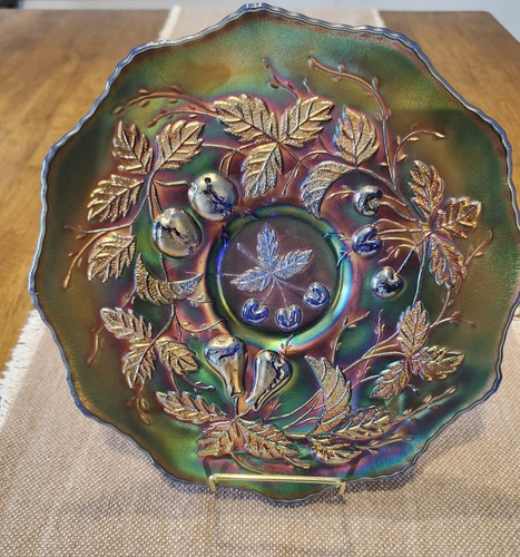 Antique fenton three - fenton, fruits