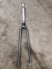 Giant 700c Carbon Forks 1 1/8 Threadless Disc Brake