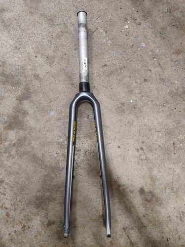 Giant 700c carbon - carbon, forks