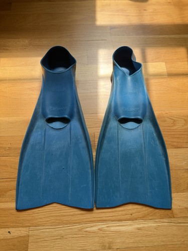 Vintage swim fins - swim,