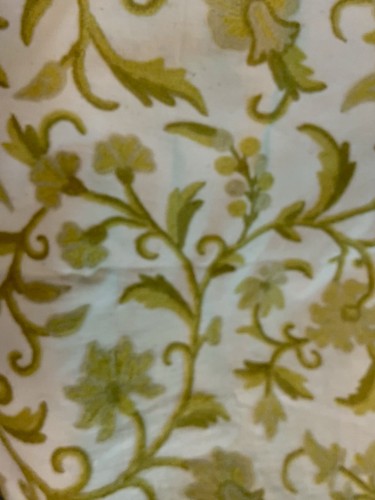 Vtg classic kashmir crewel - vtg,