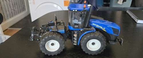Britains scale farm new - scale,