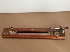 Antique John Nesbitt Manchester  yarn twist  tester, good condition