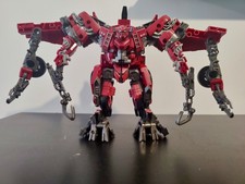 Transformers Studio Series SS-66 Overload Leader Class Devastator Constructicon