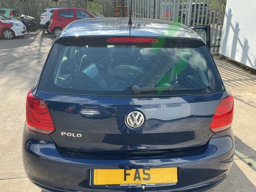 2010 volkswagen polo bootlid - volkswagen,