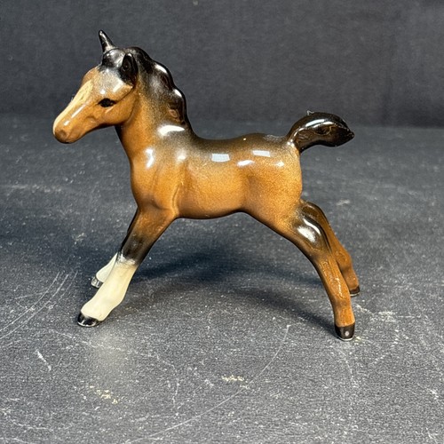 Beswick horse foal figurine - foal,