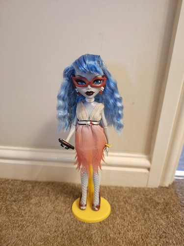 Monster high doll ghoulia - monster,