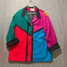 Vtg 80s International Scene