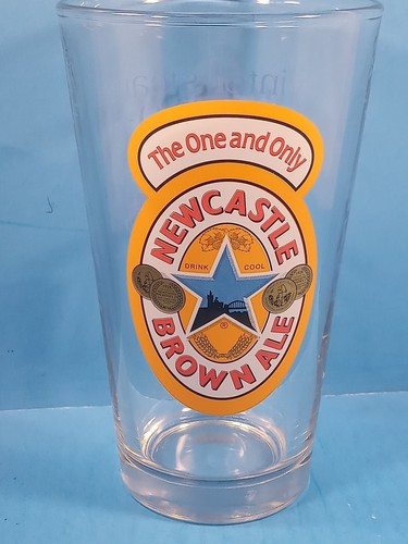 Newcastle brown ale - brown, pint