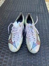 New Mizuno football boots