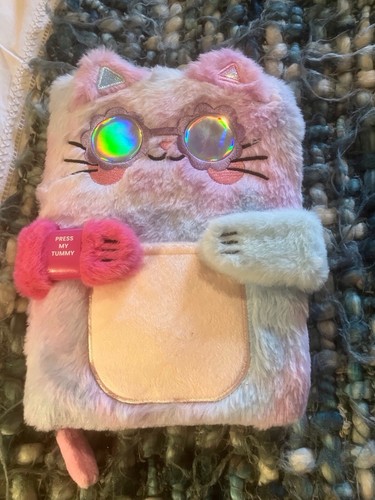 Fluffy cat paperchase - cat,