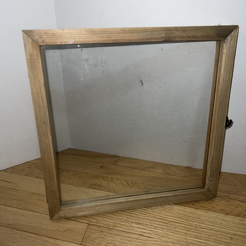 Vtg double glass floating - glass,