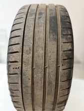Michelin Pilot Sport Tire