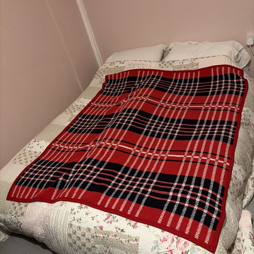 Country club red - club, tartan
