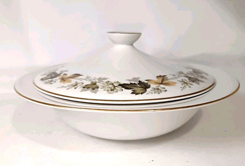 Royal doulton larchmont - doulton,