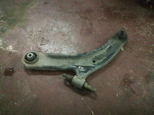 Nissan trail t31 - front, left
