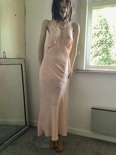 Glam Vtg Etams Apricot Silky
