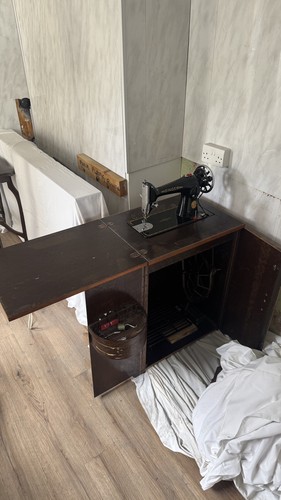 Singer vintage antique - singer, sewing