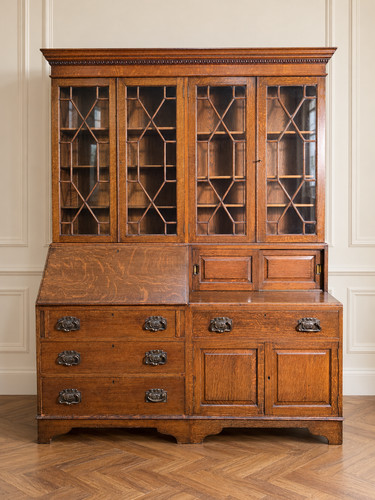 Antique arts and crafts - an,