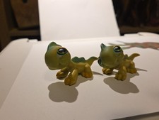 Two Littlest Pet Shop figure