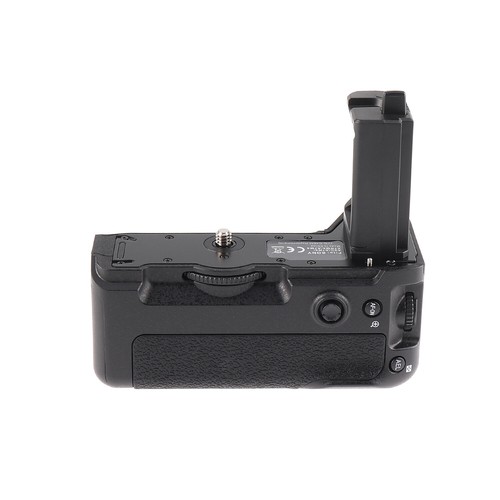 Vertical battery grip for - vertical,